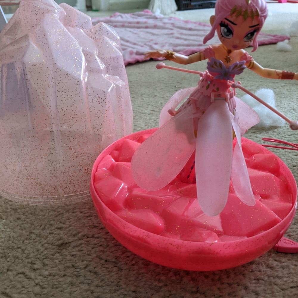 Hatchimals Pixies Crystal Flyer